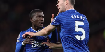 Idrissa Gueye has issued a public apology after his embarrassing sending off at Old Trafford