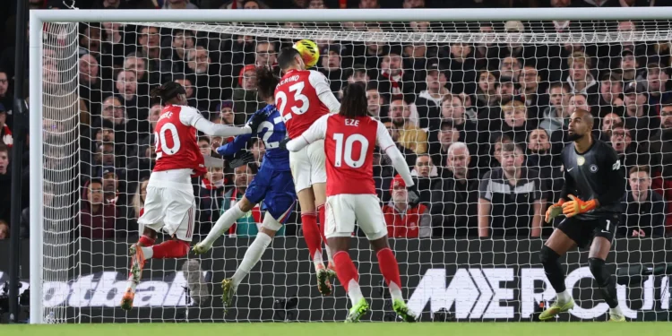 Mikel Merino heads Arsenal level from Bukayo Saka’s precise cross, securing a 1-1 draw at Stamford Bridge