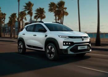 Renault Kiger facelift shows redesigned front fascia with new bonnet and bumpers