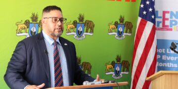 Chargé d’Affaires Marc Weinstock speaks at the launch of Eswatini’s new HIV prevention program, introducing U.S.-developed long-acting injectable lenacapavir, photo by U.S. Embassy Eswatini.