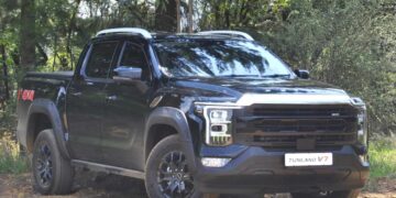 Styled to resemble the Ford F-150, the Tunland V7 represents the off-road biased model in the V-Series line-up. Images: Charl Bosch