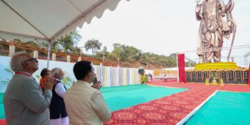 Modi unveils the 77-foot statue of Prabhu Shri Ram at Shree Samsthan Gokarn Partagali Jeevottam Math, urging devotees across India to visit the landmark; photo by X/@narendramodi