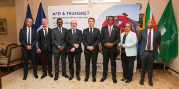 Deputy President Paul Mashatile and French President Emmanuel Macron with their respective delegates during the signing of the South Africa-France energy transition agreement in Pretoria. Photo by X/@PMashatile