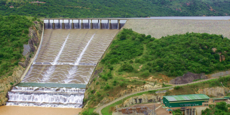 Maguga Dam Spilling