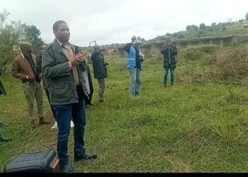 Project Manager Mandla Makhanya