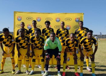 Malanti Chiefs team posing before the game