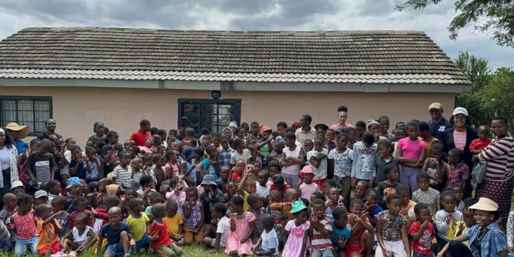 Smiles and joy as One Accord Eswatini shares love and support with over 140 children at Ka-Shali Gogo Centre. Photo credit: One Accord Eswatini