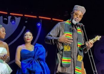 Thapelo Mokoena, takes best male actor award in Ghana, Photo, Instagram