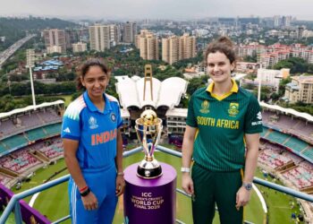 Team captains Harmanpreet Kaur and Laura Wolvaardt pose with the trophy ahead of the Women’s Cricket World Cup final between SA and India in Mumbai. Picture: Alex Davidson/ICC/Getty Images