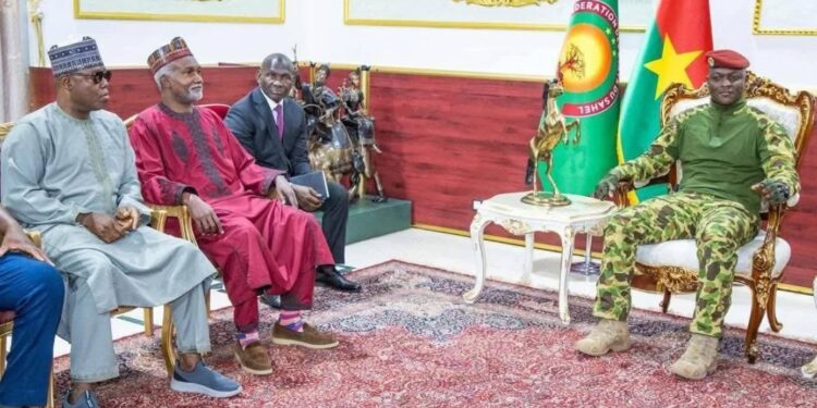 Nigeria’s Foreign Affairs Minister Yusuf Tuggar meets Burkina Faso junta leader Ibrahim Traoré in Ouagadougou as diplomatic talks continue over the forced landing of a Nigerian military aircraft and the fate of 11 Nigerian soldiers.
