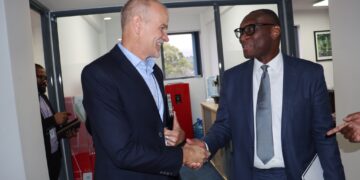 Matthew Pickard (Regional Leader, World Vision Southern Africa) and Ike B. Okorie (Country Representative, World Bank) in a strategic meeting to improve water services in Eswatini. Photo by World Vision Eswatini.