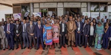 Delegates pose for a group photo on the first day of the AAPAM conference at Esibayeni Lodge, Matsapa. Prince Simelane is the Minister of Justice and Constitutional Affairs, and Mabulala Maseko is the Minister of Public Service. Photo credit Ministry of Public Service.