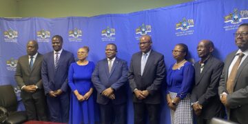 Minister of Commerce, Industry and Trade Manqoba Khumalo posing with the newly appointed ECC board. Photo from Ministry of Commerce, Industry and Trade