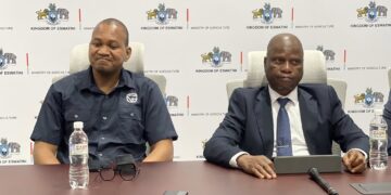 Standard Bank Eswatini CE Mvuselelo Fakudze with Minister of Agriculture Mandla Tshawuka at the signing ceremony. Photo by Ministry of Agriculture
