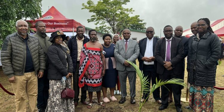 Honourable Minister of Commerce, Industry, and Trade Manqoba Khumalo with dignitaries and stakeholders at the launch of the Ingelo Certification Scheme Cottage Factories in Lugongolweni