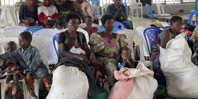 Congolese refugees arrive at the Bugarama border post in Rwanda, fleeing violence in South Kivu. Photo credit: The New Times