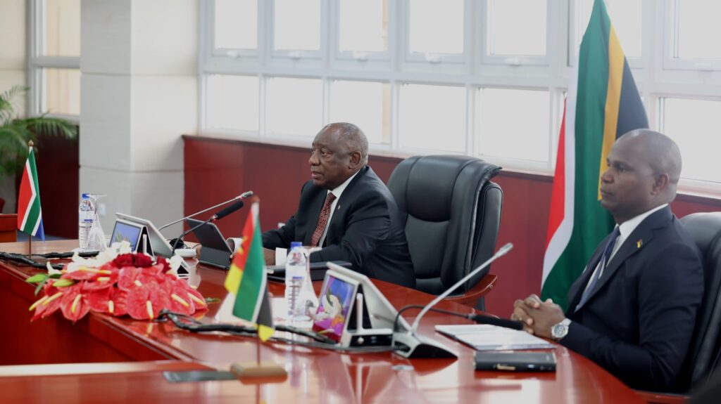 President Cyril Ramaphosa and President Daniel Chapo engage in discussions during the 4th South Africa Mozambique Bi National Commission session. Photo by X/@GovernmentZA.