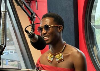 Sancheziey during one of his recent on air interviews, speaking about his musical journey and the success of the Siyabonga Gogo remix. Photo supplied.