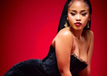 Zee Nxumalo claims top spot as most streamed female artist on Spotify. Photo, Instagram