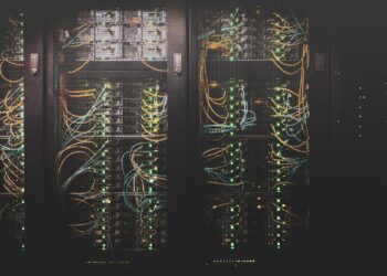 Data centre servers. Photo credit: Taylor Vick, Unsplash