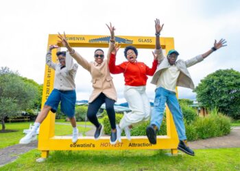 Content creators Bonkhe Shabangu, Nomzamo Zaza Dlamini, Wekhantri SZ, Luleka Mdluli and Temlandvo Nana Skhulile Vilakati during a familiarisation visit at Ngwenya Glass. Photo by Eswatini Tourism.