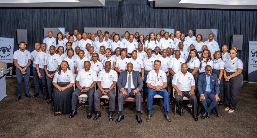 Prime Minister Russell Mmiso Dlamini, Minister of Finance Neal Rijkenberg, Minister of Commerce, Industry and Trade Manqoba Khumalo, Minister of Economic Planning and Development Dr. Thambo Gina, Minister of Foreign Affairs Pholile Shakantu, and Inyatsi Group Chairman Michelo Shakantu with Inyatsi Group staff at the Royal Villas, Ezulwini, during the Inyatsi Leadership Forum on Wednesday, 14th January 2026.