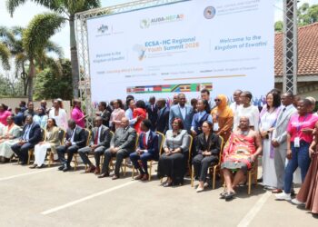 Minister for Health Honourable Mduduzi Matsebula poses for a group photo with youth delegates, regional partners and stakeholders during the ECSA HC Regional Youth Summit 2026 held at Happy Valley Hotel in Mbabane. Photo by Ministry of Health Eswatini.