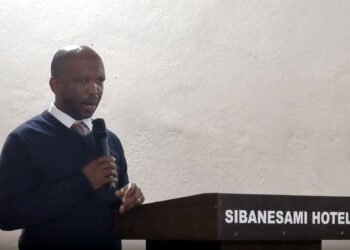 Banele Ngcamphalala of Mtshali Ngcamphalala Attorneys addressing Status Capital shareholders during the meeting in Ezulwini. Photo by Adekunle Owolabi