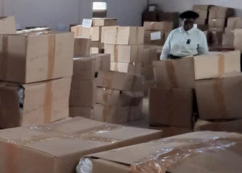 Northen Hhohho headteachers collecting stationary for their schools. Photo by EPN