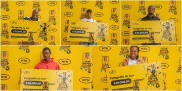 Seven MTN Eswatini customers celebrate their E10,000 wins from the Fak’ivibe Lula Combo promotion.