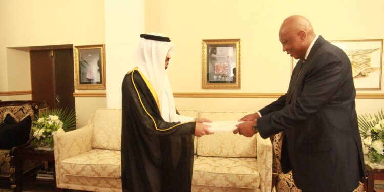 His Majesty King Letsie III of Lesotho and His Excellency Mr. Faisal bin Falah Al Harbi, Ambassador of the Kingdom of Saudi Arabia, during the presentation of Letters of Credence.