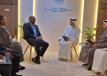 Prime Minister Russell Mmiso Dlamini and Minister of Foreign Affairs and International Cooperation Senator Pholile Shakantu seated with Dr Thani bin Ahmed Al Zeyoudi, UAE Minister of State for Foreign Trade, and other executives during discussions on trade and investment opportunities in Dubai.