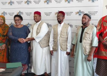 The Deputy Prime Minister alongside officials from the Deputy Prime Minister’s Office and representatives of the Mohammed VI Foundation of Africa, through OVLemca Eswatini. Photo by DPMO