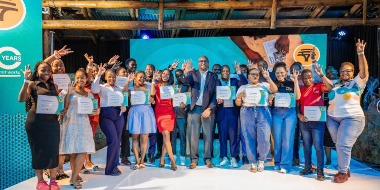 FNB Eswatini CEO Thokozani Dlamini with local business journalists and final-year University of Eswatini students during the inaugural Business Reporters’ Capacitation Workshop in Malkerns