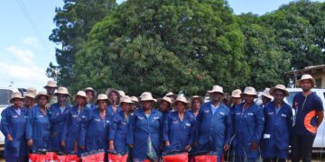 Lead farmers from Shewula during a Farmer Field School session under the Mbuluzi Ecosystems Restoration Project, implemented by World Vision Eswatini in partnership with the Eswatini National Trust Commission and the Ministry of Agriculture. Photo by World Vision Eswatini.