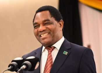 President Hakainde Hichilema speaks during the Ghana–Zambia business dialogue, with President John Dramani Mahama in attendance. Photo by State House Zambia.