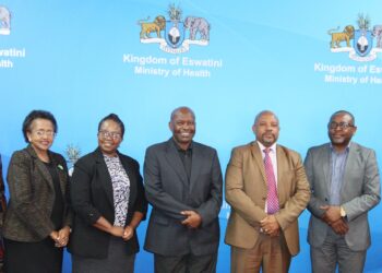 Minister for Health Mduduzi Matsebula poses with Rotary Club members, partner organisations, and local stakeholders during the launch of the free medical and dental outreach