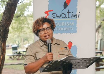 The Minister of Tourism and Environmental Affairs Hon. Jane Mkhonta-Simelane addresses stakeholders and guests at Mlilwane Wildlife Sanctuary during the launch of the 2026 Easter campaign.