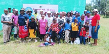 "She Leads" project participants have a photo-opportunity after one of the sessions. Photo by Thuli Maziya.