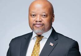 FRSA board chairman resign