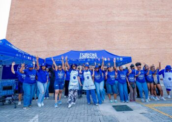 Community members turn up in large numbers for the Embiveni Meats Candana Ja activation at Mbabane Meat Plaza, where shoppers enjoyed prize giveaways, live entertainment and interactive stalls. Photo by Tribe Studios.