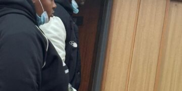 X Win directors  found with over E 10 million cash