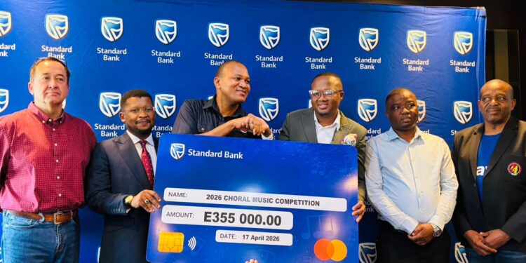 Standard Bank pledges E355 000 to boost choral music development