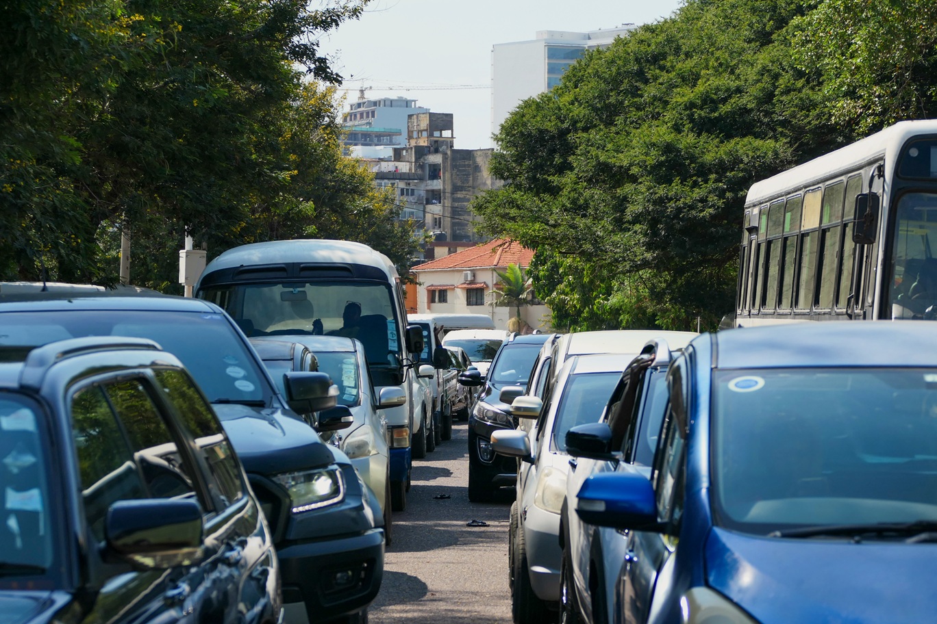 Fuel runs out in Mozambique as long queues choke Maputo