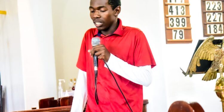 Persie Zwidee Losonkondlo: The poet turning pain into healing
