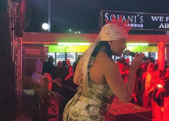 Simmy leaves Solanis crowd begging for more