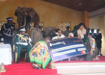 HMCS Gifts King five cattle, donates E70 000 charity cheque