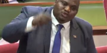 MP calls for fair pay, essential service status for journalist