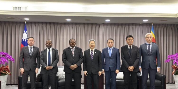 Minister of Commerce, Industry and Trade Manqoba Khumalo poses for a group photo with his counterparts during bilateral engagements in the Republic of China (Taiwan). (Pic: Ministry of Commerce, Industry and Trade)
