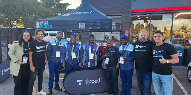 Digital tipping platform:Good news for customers, waiters and petrol attendents